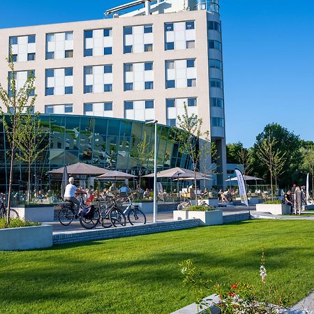 Best Western Plus Flatonia Inn Exterior foto