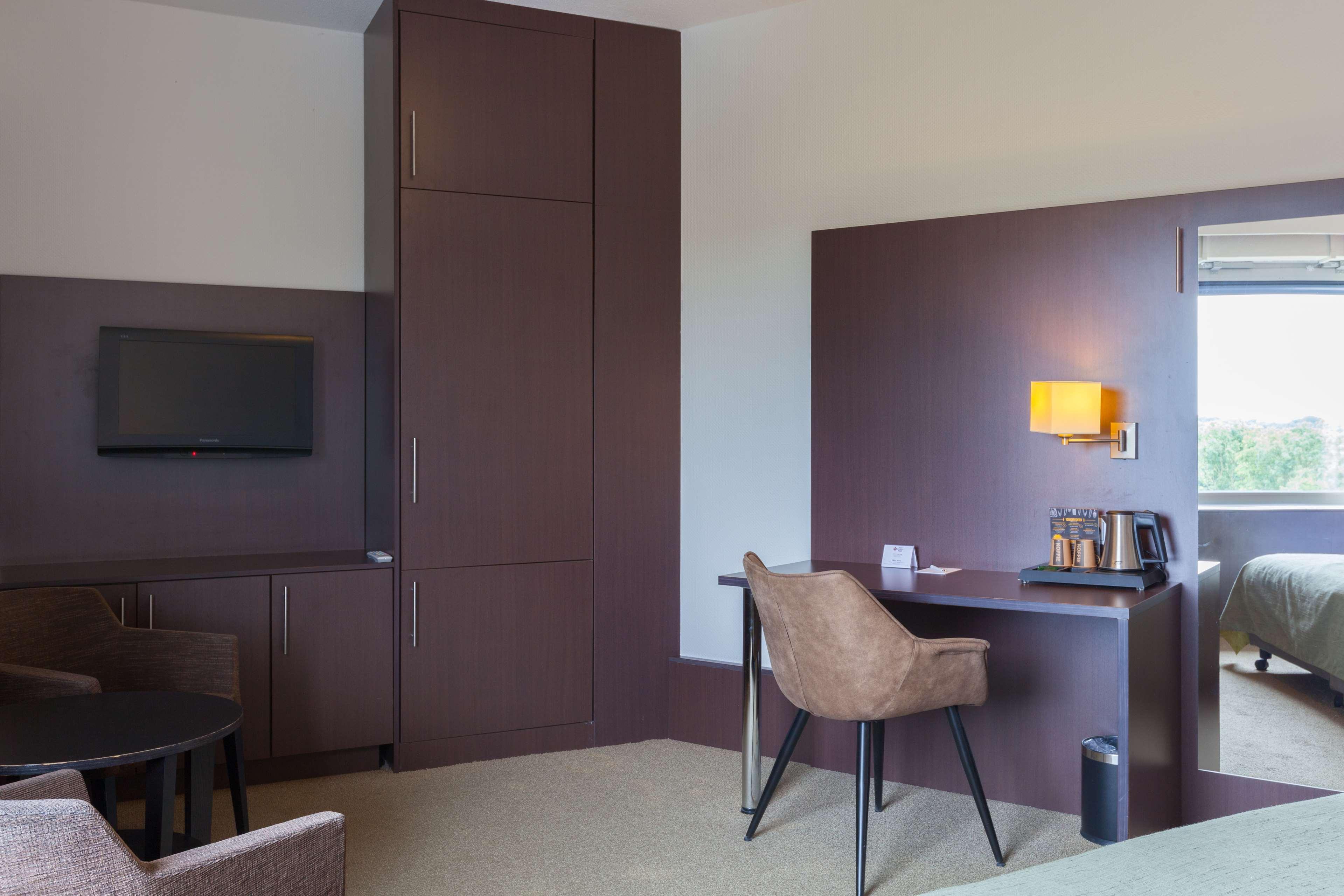 Best Western Plus Flatonia Inn Exterior foto