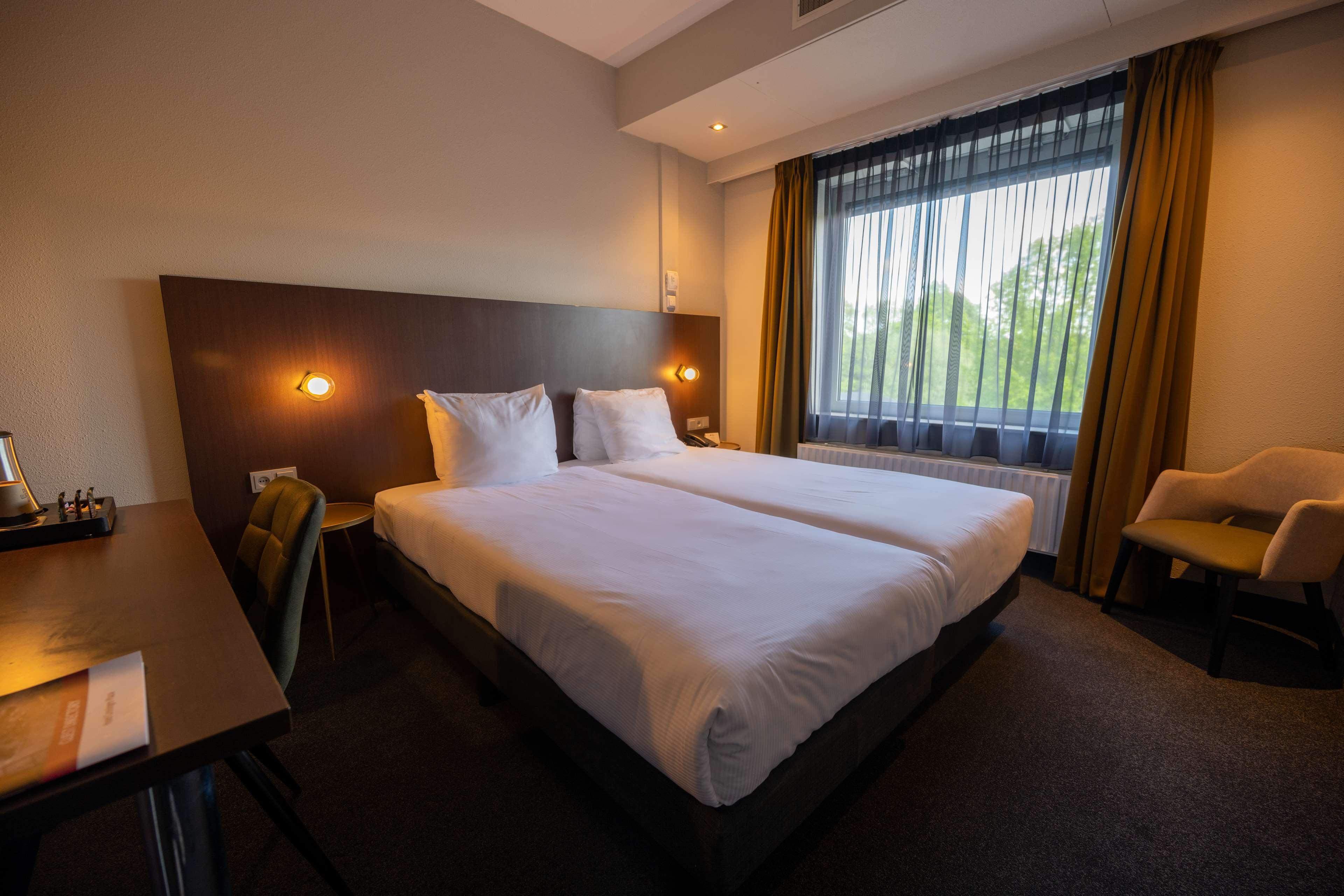 Best Western Plus Flatonia Inn Exterior foto